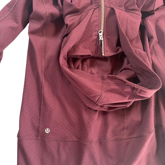 Lululemon Women's Stride Zip Up Jacket Size 8 Cranberry/Maroon - Picture 9 of 10